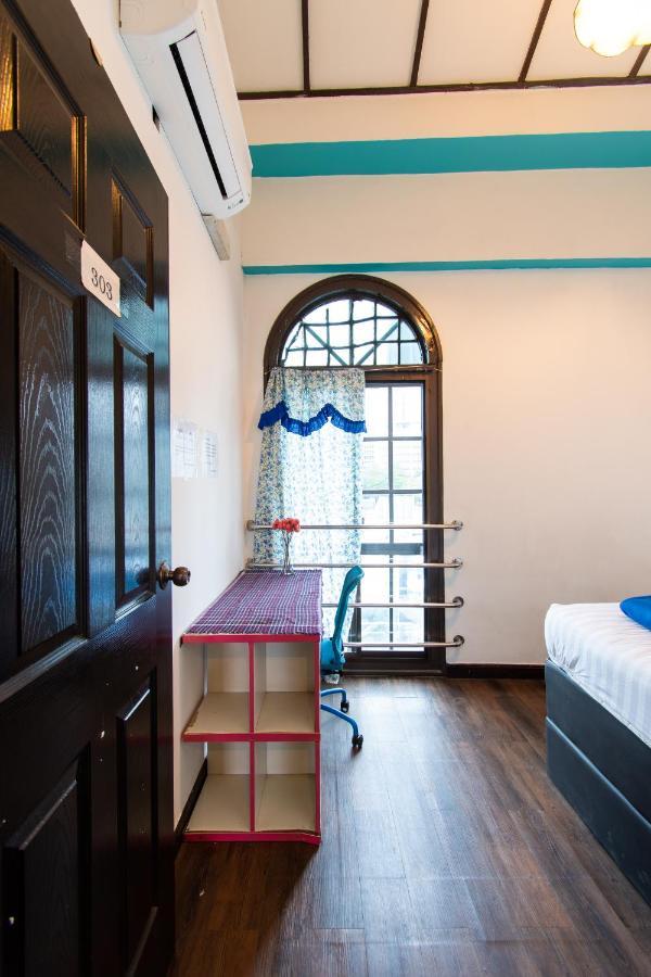 Hostel Travel Hub