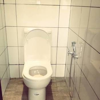 Travel Hub Hostel *