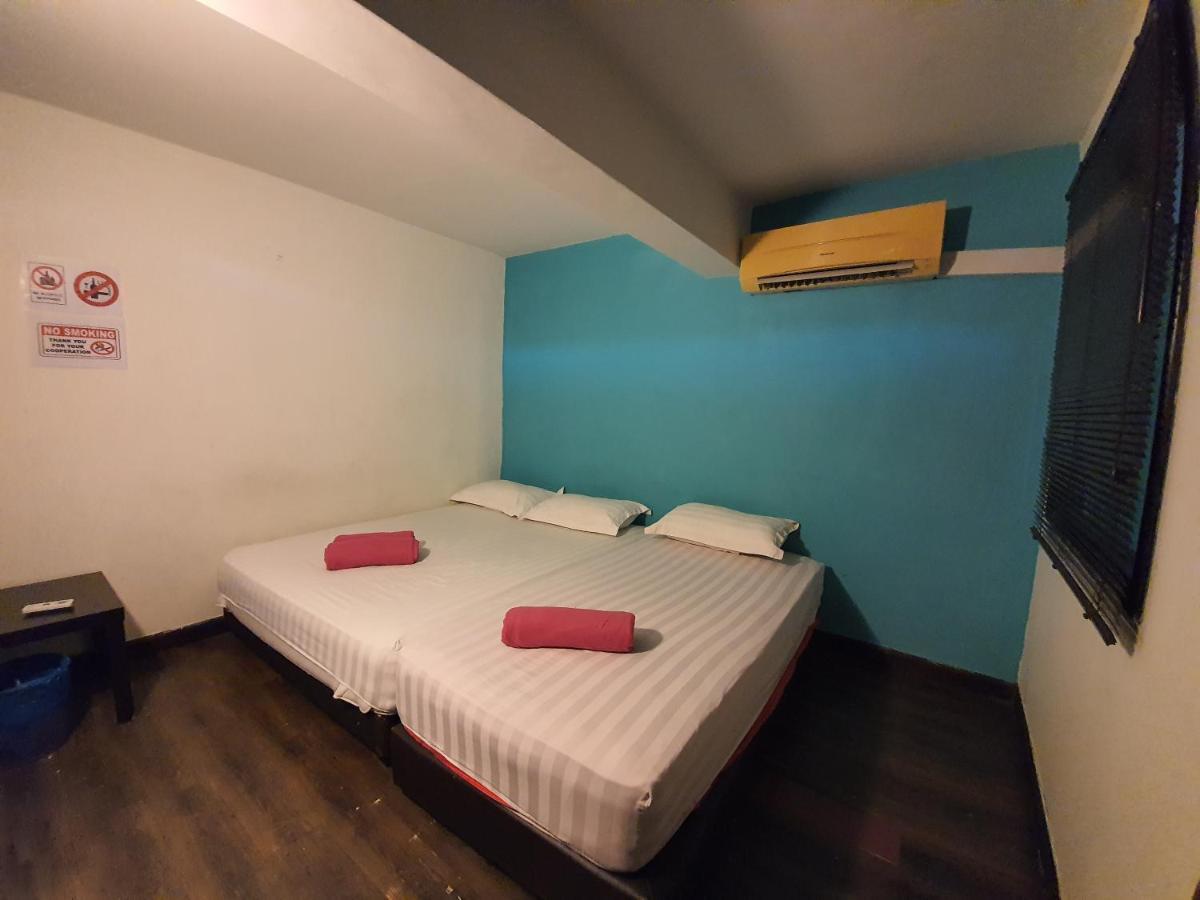 Travel Hub Hostel